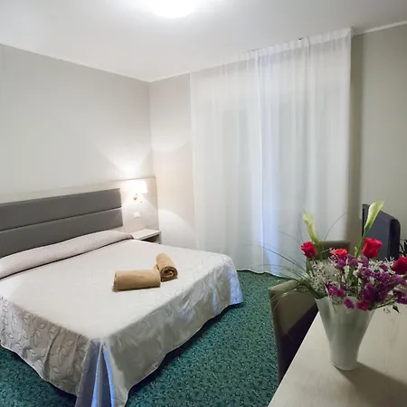 Smeraldo Hotel 3*