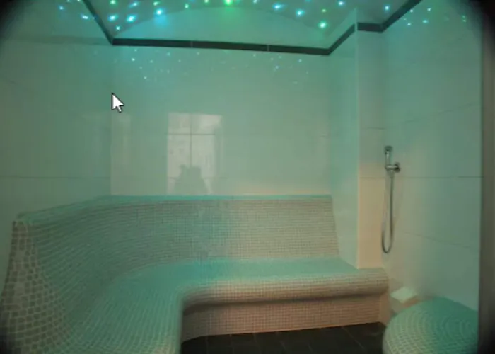 فندق Smeraldo 3*