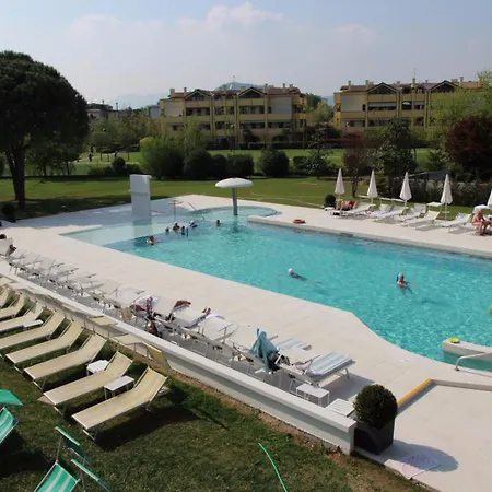 Smeraldo Hotel